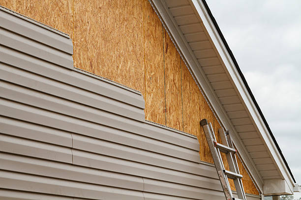 24/7 Emergency Vinyl Siding experts in South Park, PA